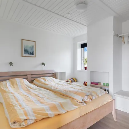 Dusine - 340m From The Sea By Interhome Feriehus